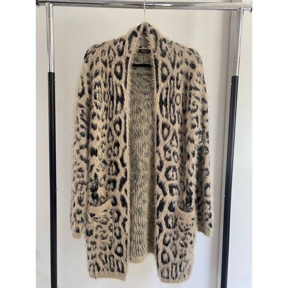 Janice Cheetah Sweater